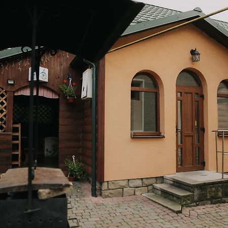 Villa Dereviy Jaremtsche Exterior foto